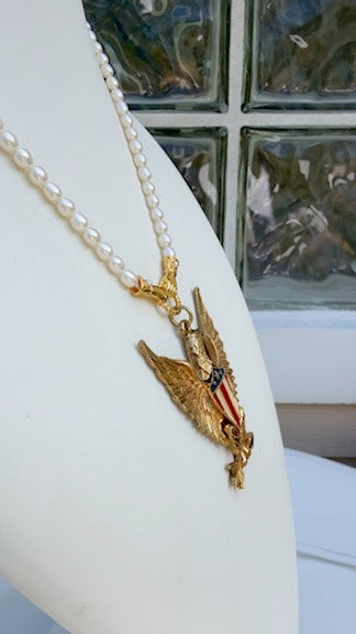 Vintage Patriotic American Eagle Pendant. Freshwater Pearl Necklace