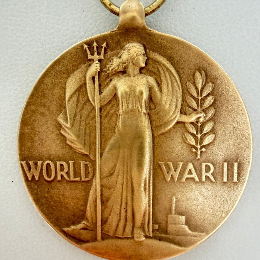 Vintage WWII Victory Medal Pendant. Handmade Peacock Freshwater Pearls Necklace.