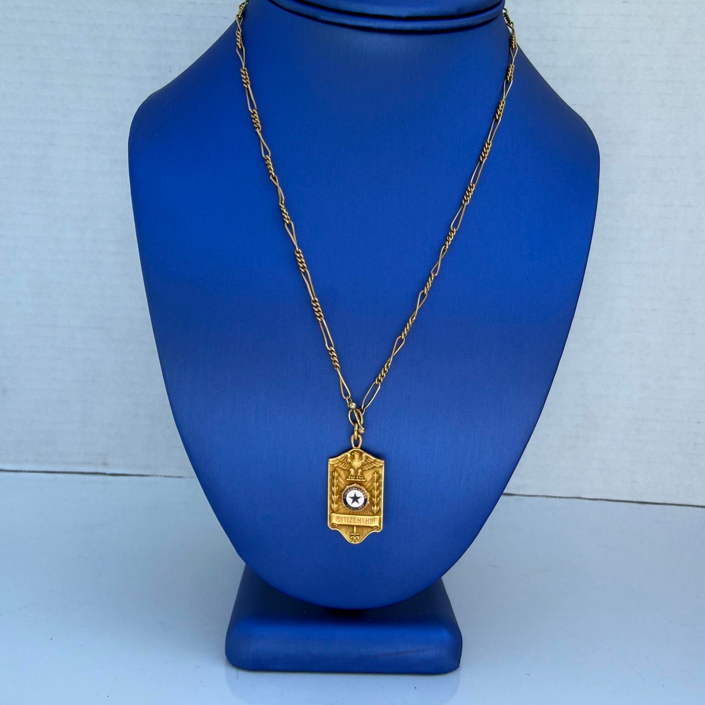 Vintage American Legion Auxiliary Citizenship Award Medal Pendant Vintage chain