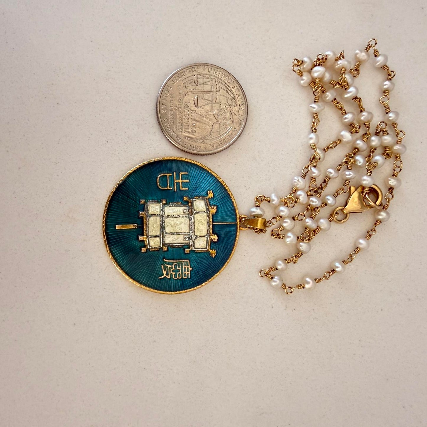 Vintage Chinese Medallion Pendant Pearl Necklace