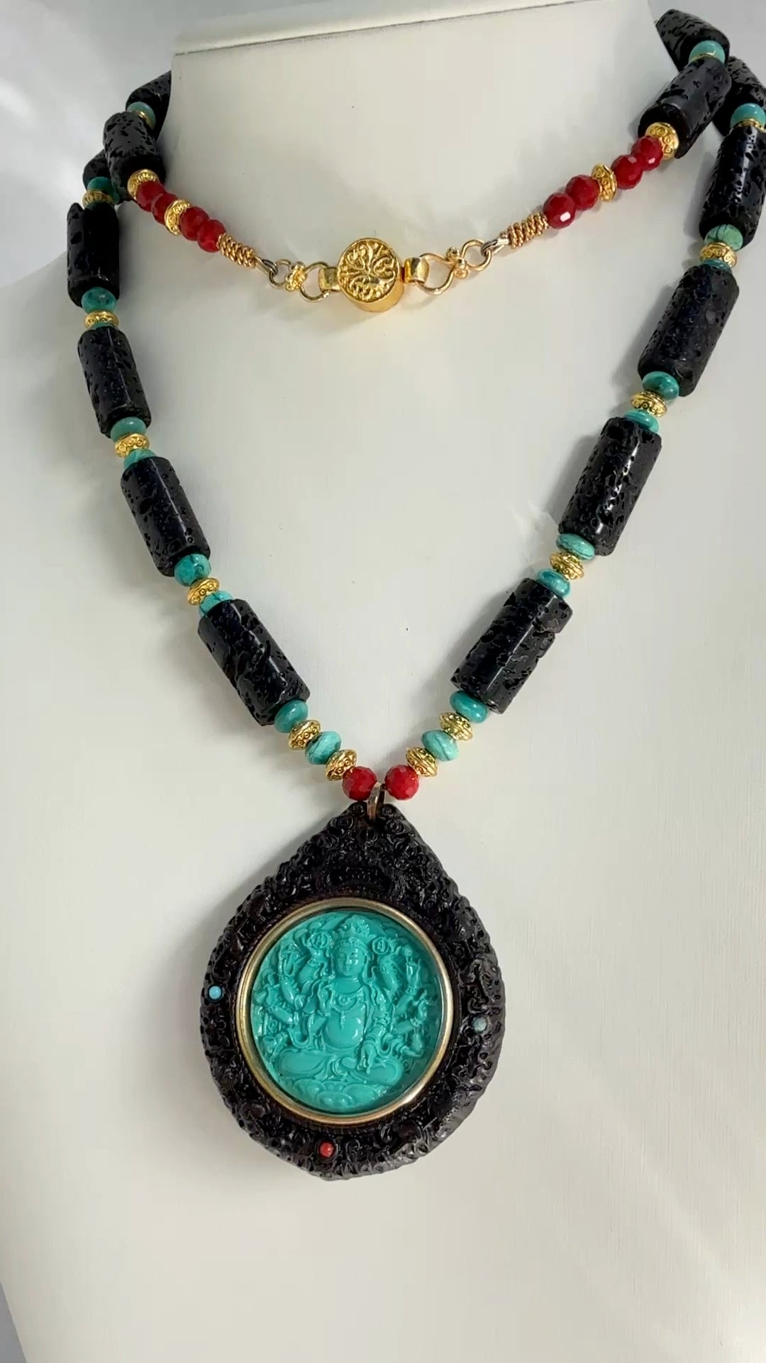 Turquoise Thousand-Hand Bodhisattva Zodiac Guardian Amulet Pendant Necklace.
