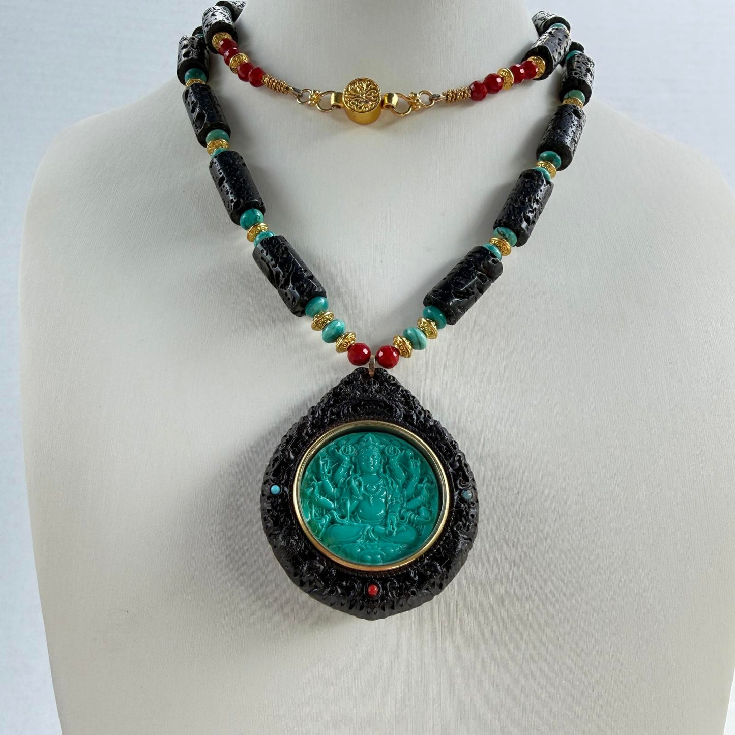 Turquoise Thousand-Hand Bodhisattva Zodiac Guardian Amulet Pendant Necklace.