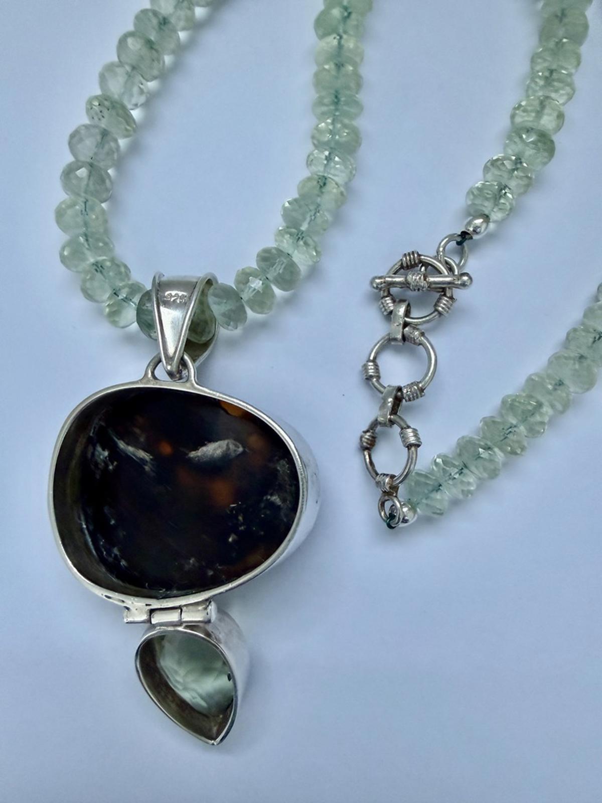 Vintage Green Amethyst & Mabé Pearl Pendant Necklace. Sterling Silver Setting.