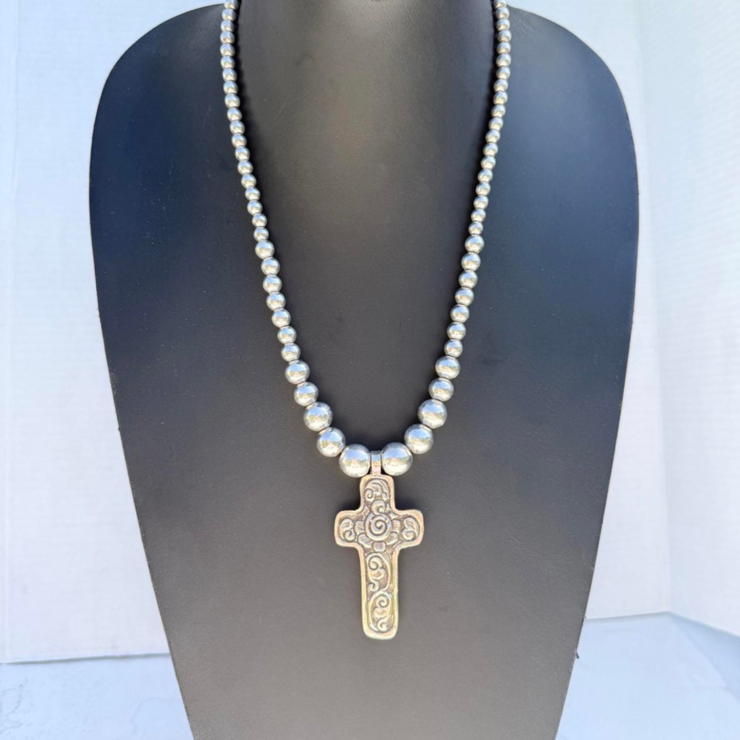 Graduated Silver Navajo Pearl Necklace. Bone Cross Pendant Southwestern Jewelry.