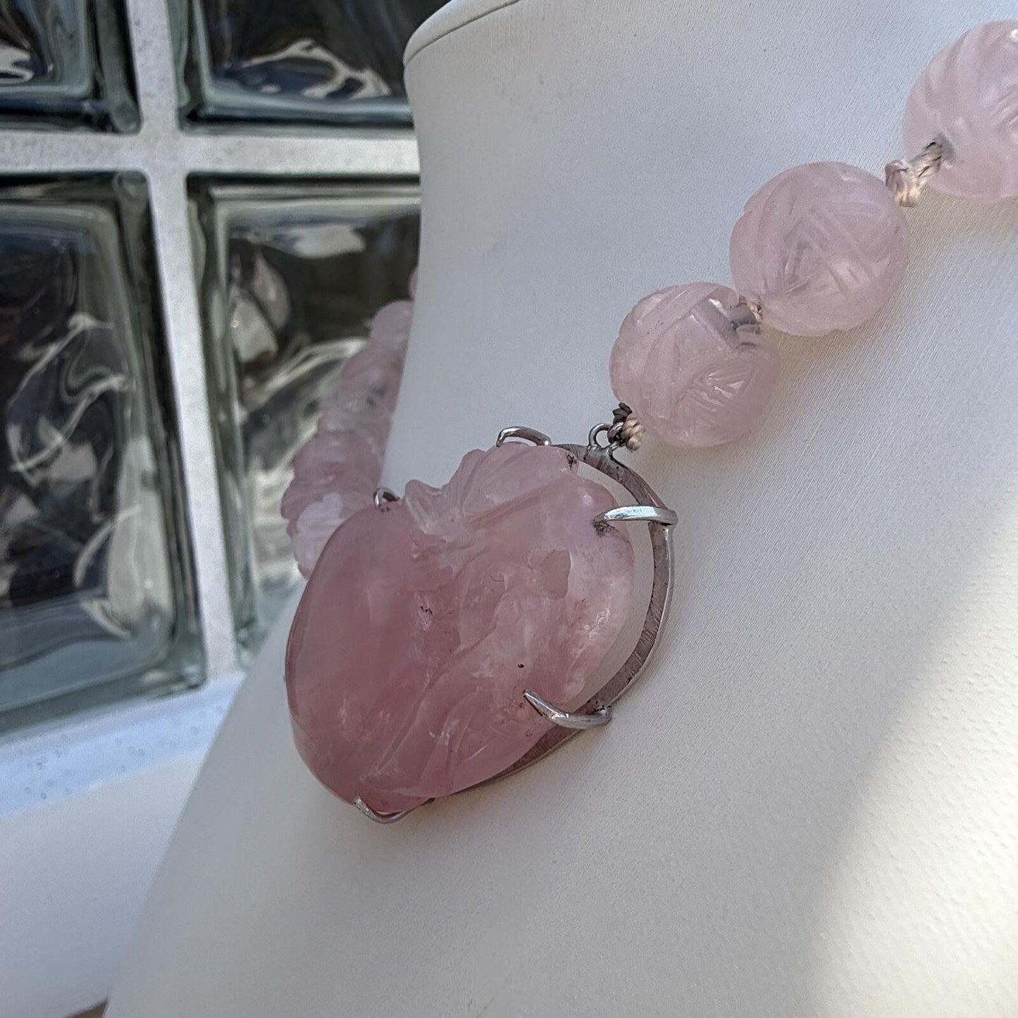 Vintage Rose Quartz Necklace. Vintage Hand Carved Beads.