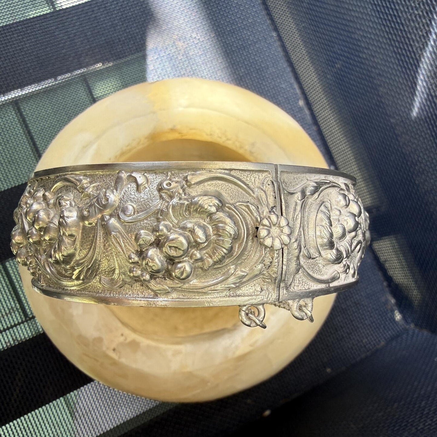 Vintage Mid Century Sterling Silver Cuff Bracelet. Rosas de Portugal Bangle.