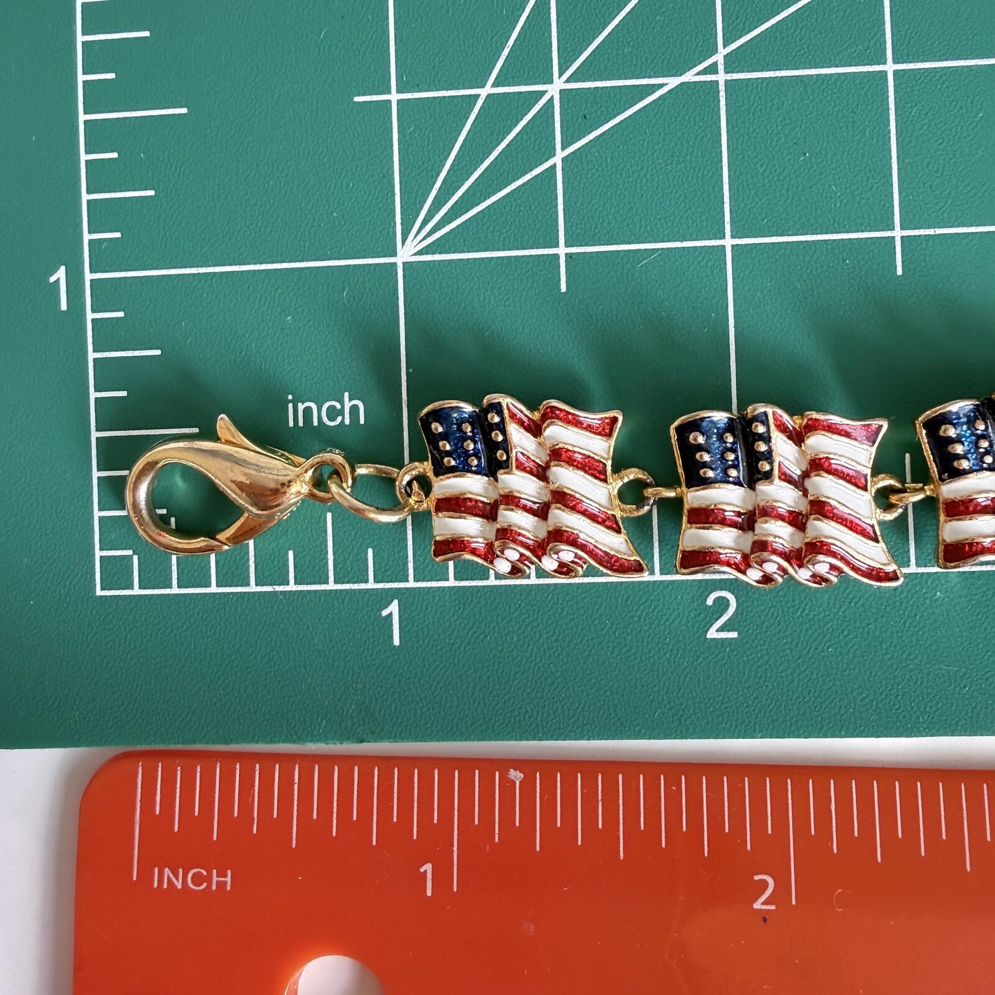 Vintage Patriotic American Flag Bracelet | Red White Blue Enamel Link Bracelet.
